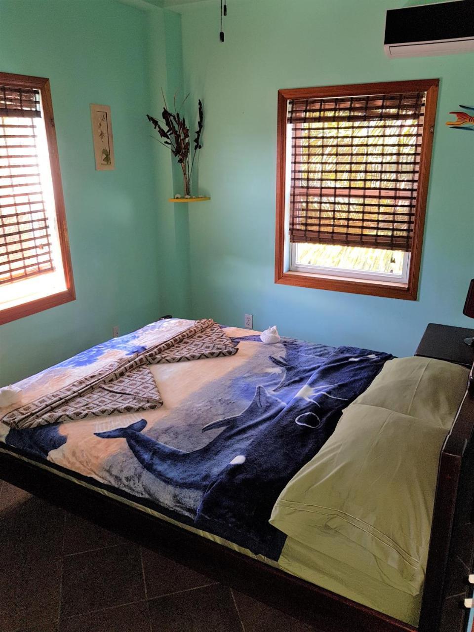 Slo-N-Ez Villa Terrace Caye Caulker Luaran gambar